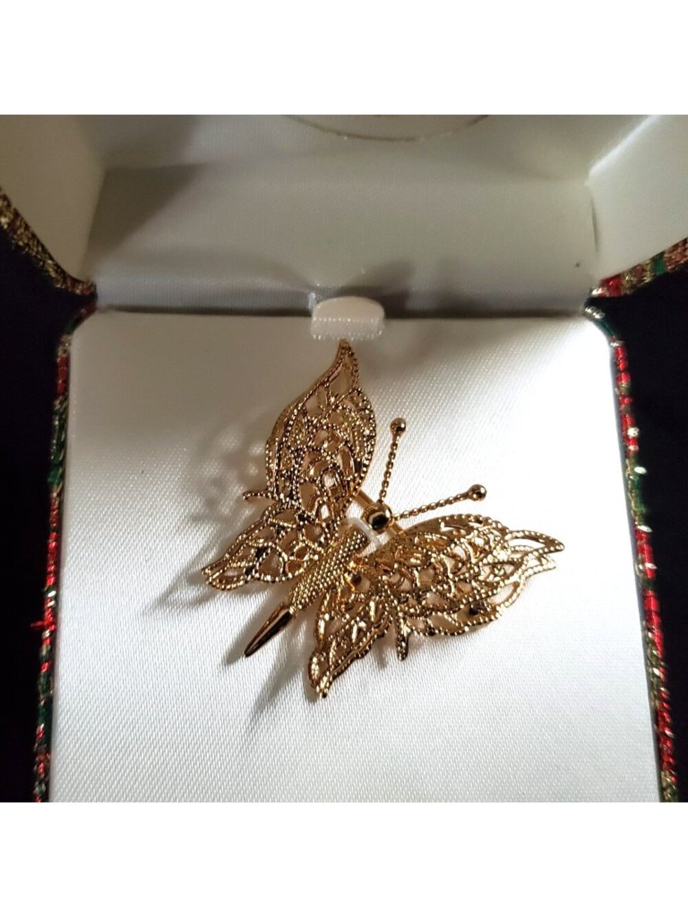 Vintage Monet Brooch Butterfly Gold Tone Open Work Gift Boxed 1.5"